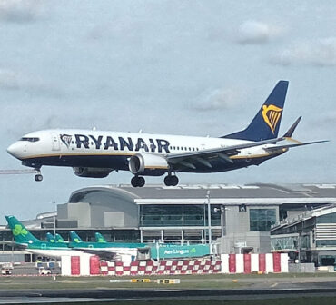 Ryanair 737 MAX 3 April 2022