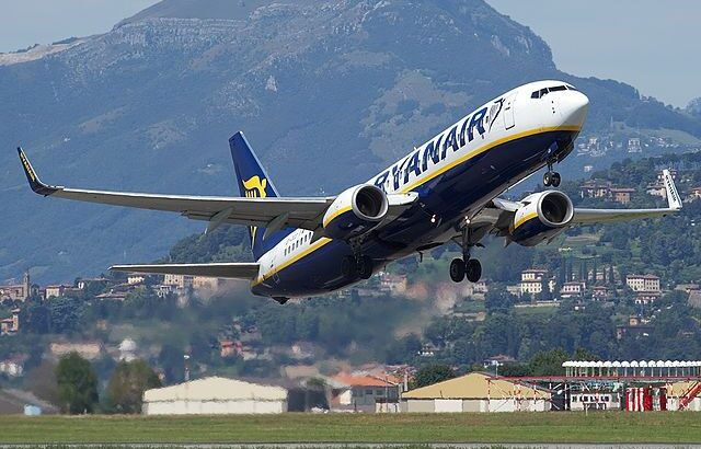 Ryanair bases first Boeing 737 MAX 8-200 at Cork Airport