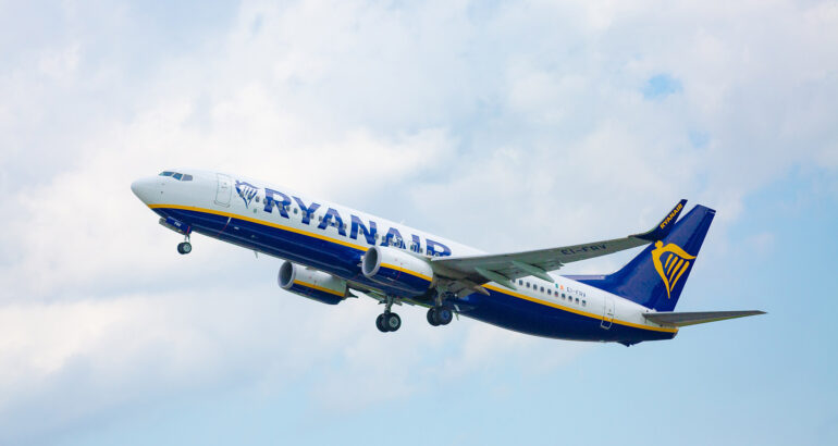 Ryanair Celebrates 10 million passengers at Bournemouth Airport